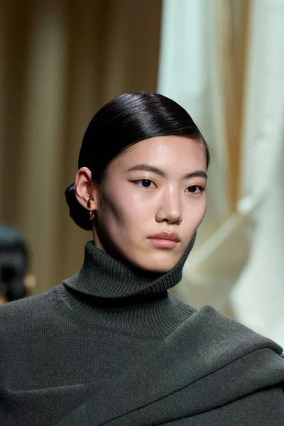 Look 20